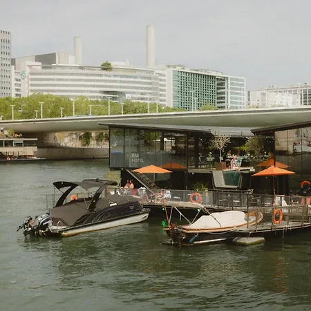 Hotel Off Paris Seine-2
